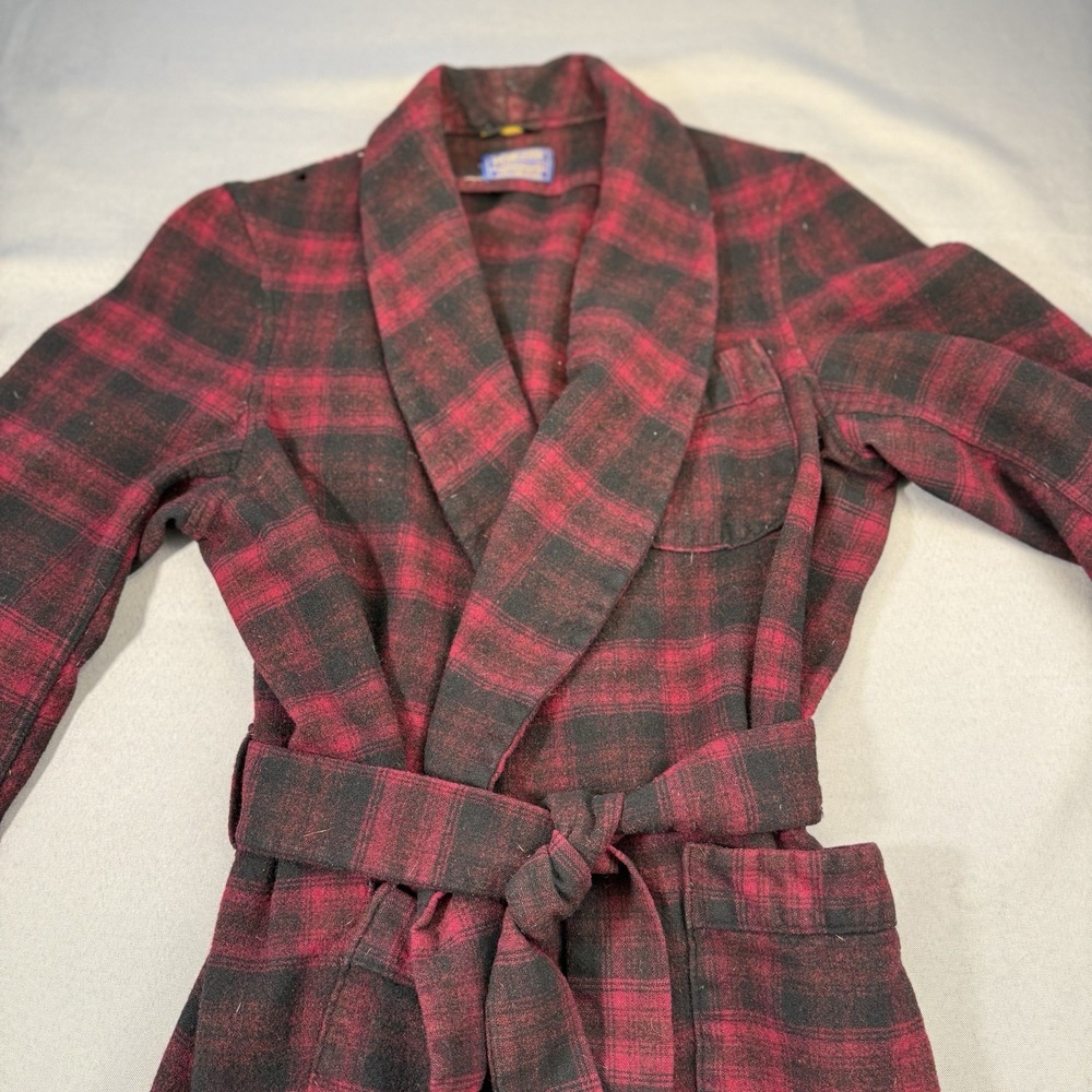Vintage 80s Pendleton Red Black Tartan Plaid Whisper Wool Robe w/belt, Boys M